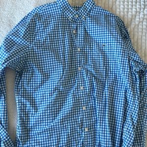 Vineyard Vines men’s button down slim fit